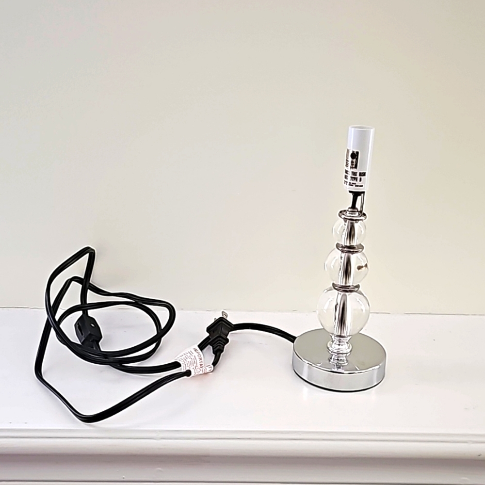 Lamp without shade